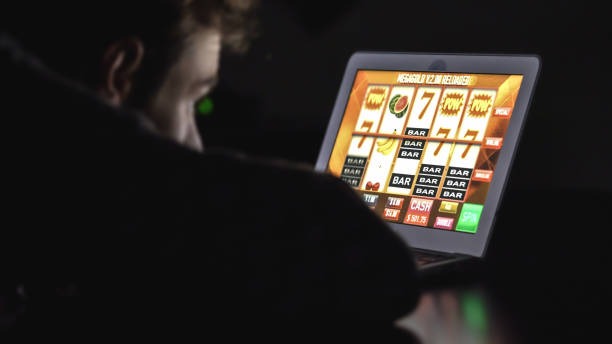 Fishing Arcade gameplay interface on jelasjp showing underwater scene and fish